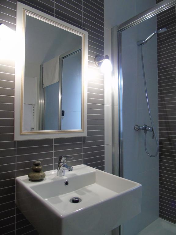 Hotel Bruselas أغواردا المظهر الخارجي الصورة